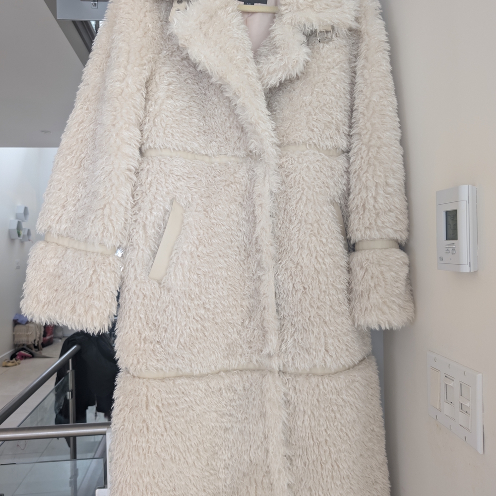 Women's White Faux Fur Coat